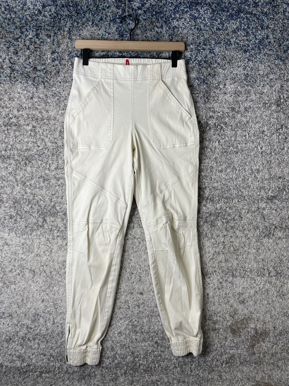 Spanx Pants Womens Medium White Ankle Joggers Elastic Waist Athleisure Pockets
